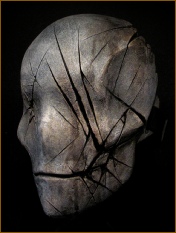 BLANK CRACKED MASK